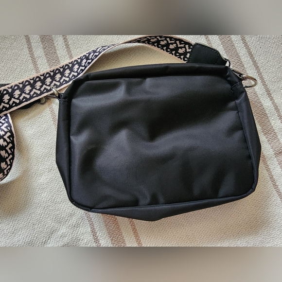 Talentless Crossbody Bag - Picture 4 of 8